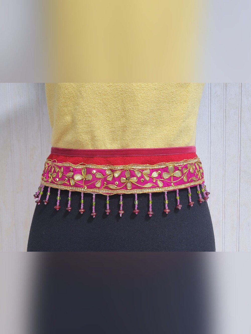 ​Vintage 90s Y2K Cache Yellow Beaded Fringe Open Back Cami Crop Top Large - Picture 6 of 13